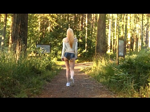 ❤️ Una bella dona es mou lentament, no un vídeo nu Putes al ca.robosexshop.ru ❤